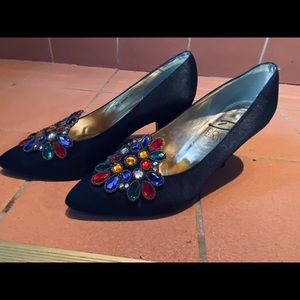 Dolce by Pierre black shoe with rhinestones